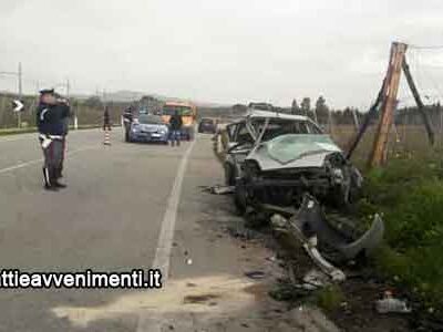 Violentissimo scontro fra 2 auto sulla Agrigento-Caltanissetta: sei i feriti, una donna è gravissima
