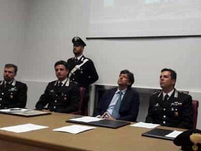 Favara. Carabinieri confermano: sequestrate pistole,Bombe, mitragliatrici e 8000 proiettili. Arrestato un 50enne