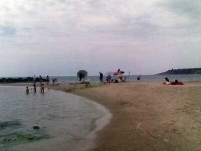 2 giugno a Sciacca: anche quest’anno ci sono gli “irriducibili” della spiaggia… ad ogni costo