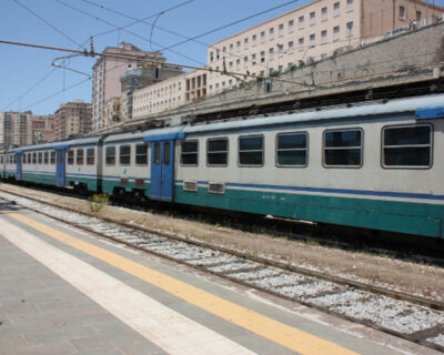 Treni vecchi, sporchi e sovraffollati: tratta Agrigento-Palermo tra le peggiori d’Italia
