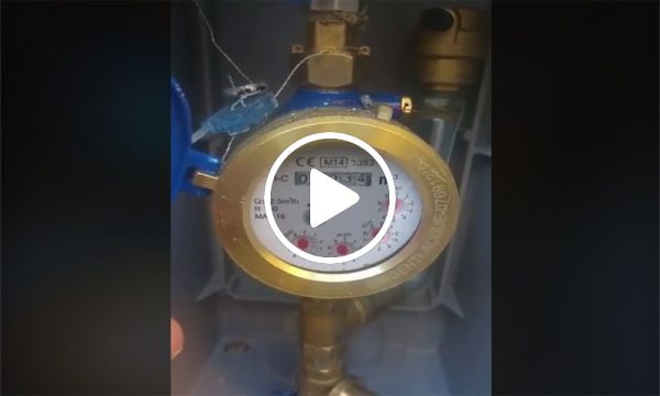 Contatore d’acqua gira ad aria, Girgenti Acque si difende: “Fenomeno isolato” – VIDEO