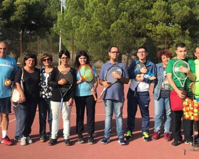 Tennis Club Sciacca avvia l’iniziativa di curare i ragazzi disabili dell’associazione “Crescere Insieme”