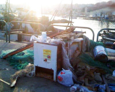 Sciacca. Domenica 25 volontari al porto/rocca regina per ripulire dai rifiuti pericolosi