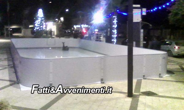 Sciacca. Montata la pista ghiacciata in piazza S. Friscia: Fioccano le polemiche per i 10mila euro spesi dal Comune