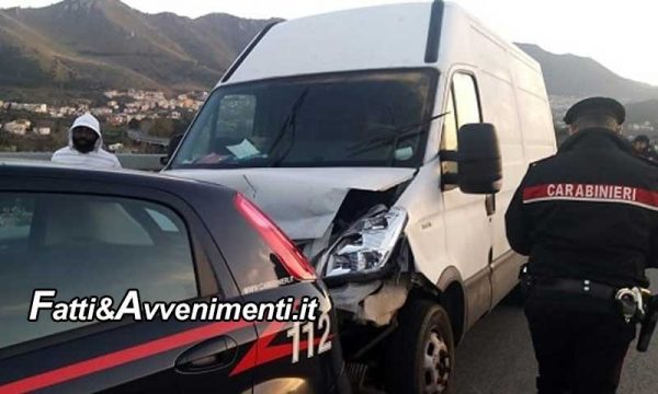 Incidente sulla Palermo-Sciacca. Guasto ai freni di un furgone: gazzella dei carabinieri si mette davanti e lo blocca