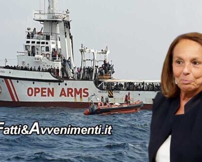 Lamorgese autorizza sbarco di 265 migranti della Open Arms a Porto Empedocle prelevati davanti la Libia