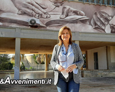 Montevago. Riqualificazione: pronto il murales di Ligama sul prospetto della biblioteca comunale