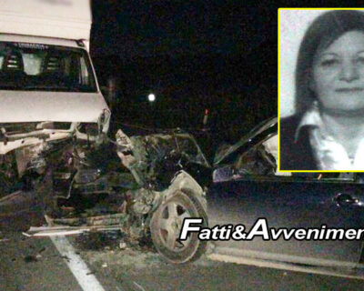 Palma di Montechiaro. Tragedia sulla SS 115, auto contro furgone: muore donna 59enne di Licata
