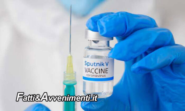 Covid. Mosca: “il vaccino anti-Covid Sputnik è efficace anche contro la variante inglese”