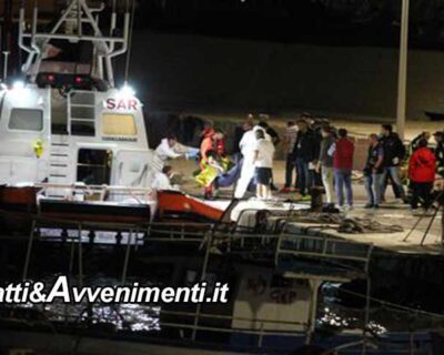Lampedusa. Raffiche di arrivi ma all’alba una barca di migranti si ribalta: il bilancio è di 7 vittime e 9 dispersi