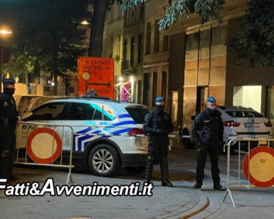 Bruxelles. Due poliziotti sono stati accoltellati, uno è morto: l’aggressore avrebbe urlato ‘Allah Akbar’ 