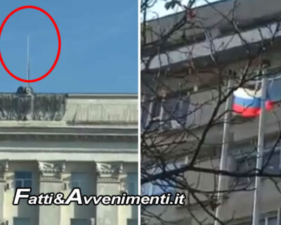 Kherson, sparita bandiera russa da palazzo amministrativo: “Preparativi per la battaglia”
