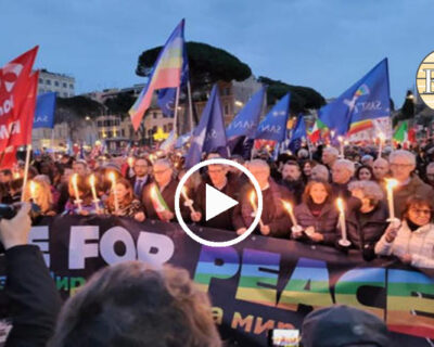 Manifestazioni in 46 città contro invio armi a Kiev. In migliaia a Roma: “la pace è l’unica vittoria di cui abbiamo bisogno”