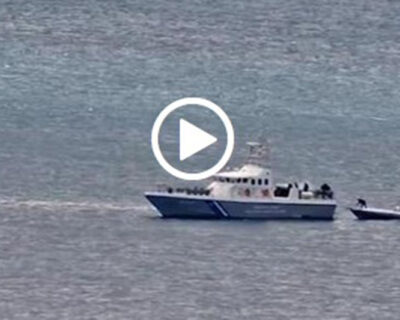 Video shock del New York Times: Grecia abbandona migranti in mare su barcone lasciandoli alla deriva