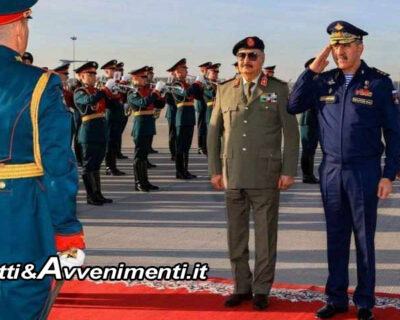 “L’uomo forte della Cirenaica”, il generale Khalifa Haftar in visita in Russia: “Bengasi e Tobruk basi per le navi della Marina militare russa”