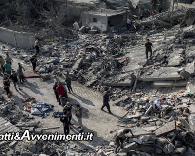 Raid Israeliano su campo profughi Nuseirat: almeno 17 morti civili tra cui donne e bambini