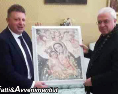Catania. Consegnato dal sindaco Trantino il premio “Luigi Maina” 2024 all’arcivescovo Luigi Renna